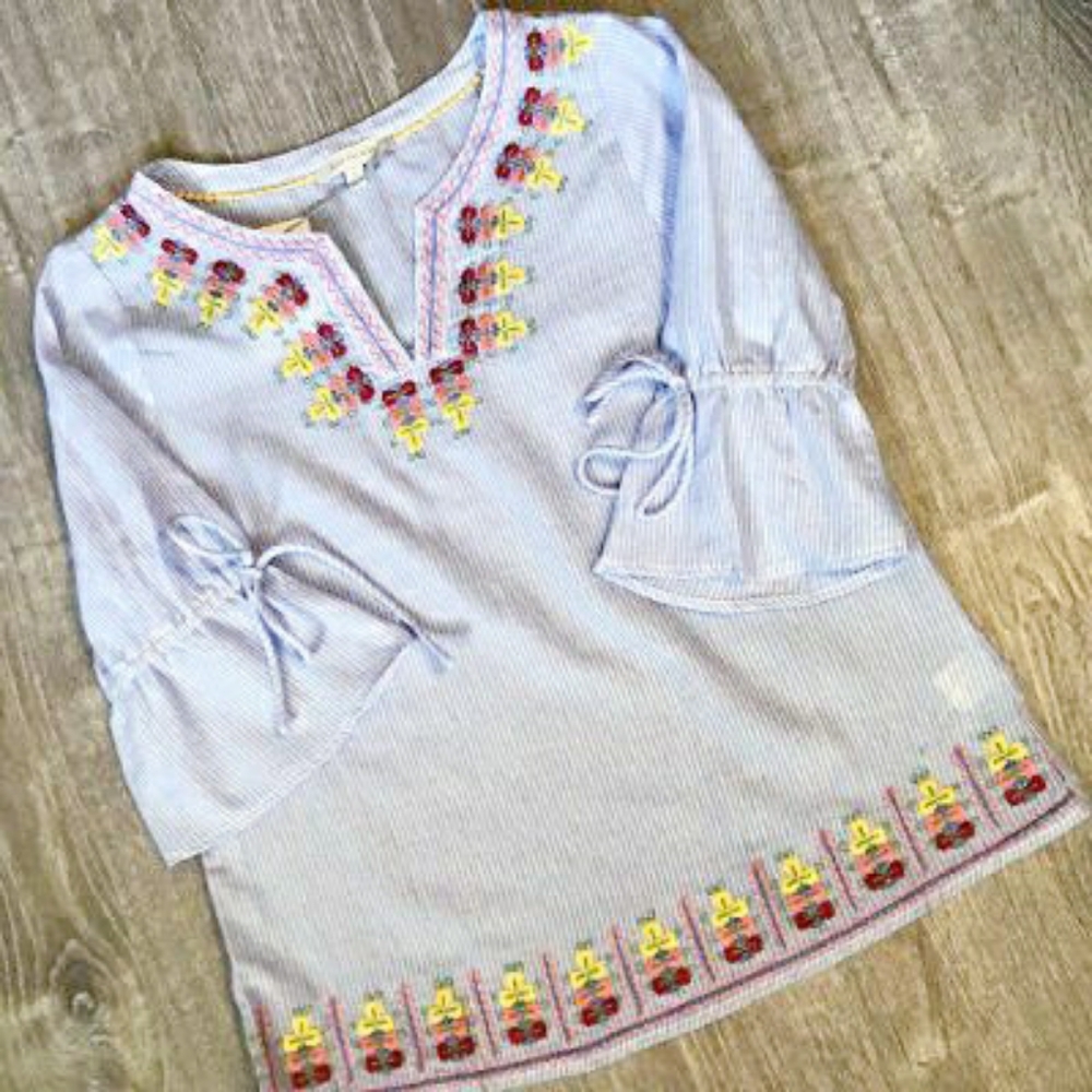 SKIES ARE BLUE Stitch Fix Pinstripe Embroidery Top - Picture 7 of 7